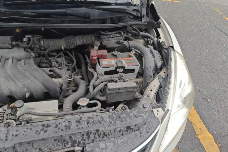 Used Nissan Tiida 2014 1.6L CVT Comfort Model Engine Bay Left