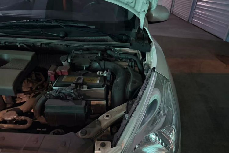 Used Nissan Tiida 2014 1.6L CVT Cool Cafe Edition Engine Bay Left