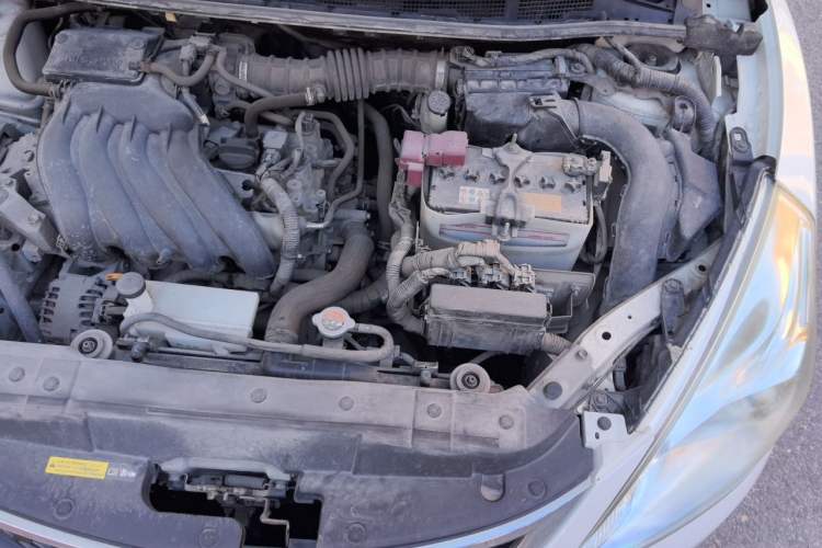 Used Nissan Tiida 2014 1.6L CVT Comfort Model Engine Bay Left