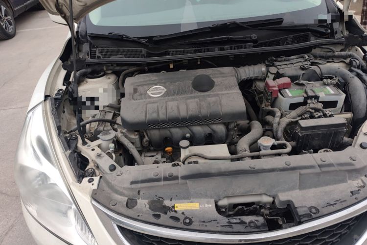 Used Nissan Tiida 2014 1.6L CVT Smart Model Engine Bay Right