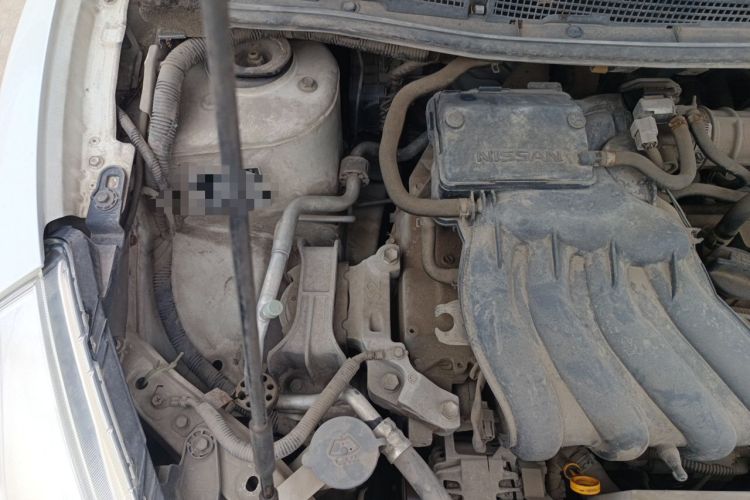 Used Nissan Tiida 2014 1.6L CVT Comfort Model Engine Bay Right