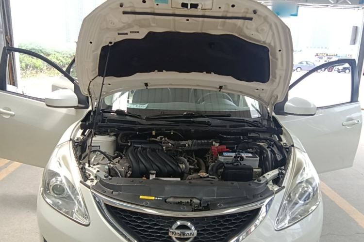 Used Nissan Tiida 2014 1.6L CVT Comfort Model Engine Bay