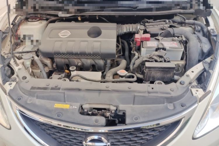 Used Nissan Tiida 2014 1.6L CVT Smart Model Engine Bay