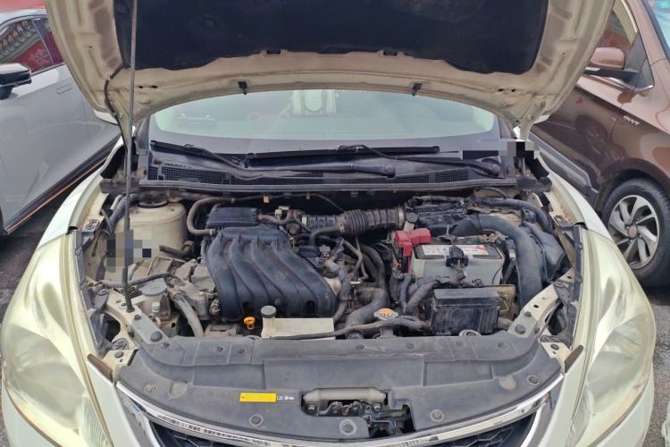 Used Nissan Tiida 2014 1.6L CVT Comfort Model Engine Bay