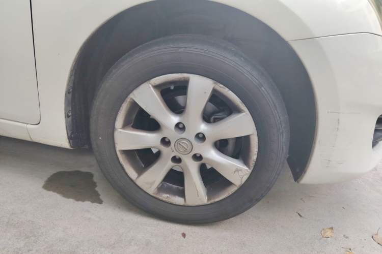 Used Nissan Tiida 2014 1.6L CVT Smart Model Exterior 7