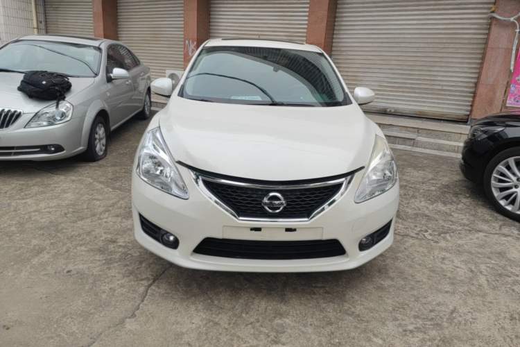 Used Nissan Tiida 2014 1.6L CVT Smart Model Front