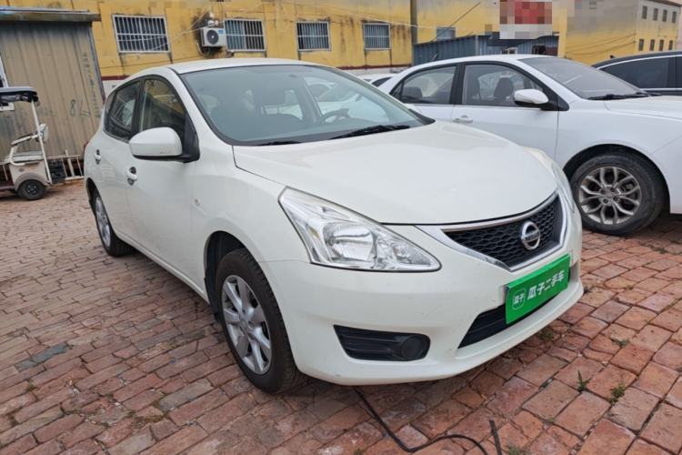 Used Nissan Tiida 2014 1.6L CVT Comfort Model Front Right 45 Deg