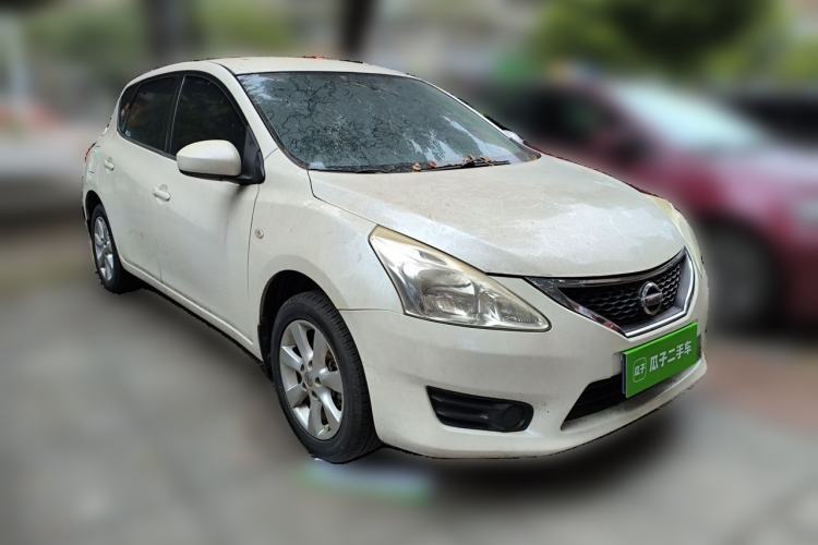 Used Nissan Tiida 2014 1.6L CVT Comfort Model Front Right 45 Deg