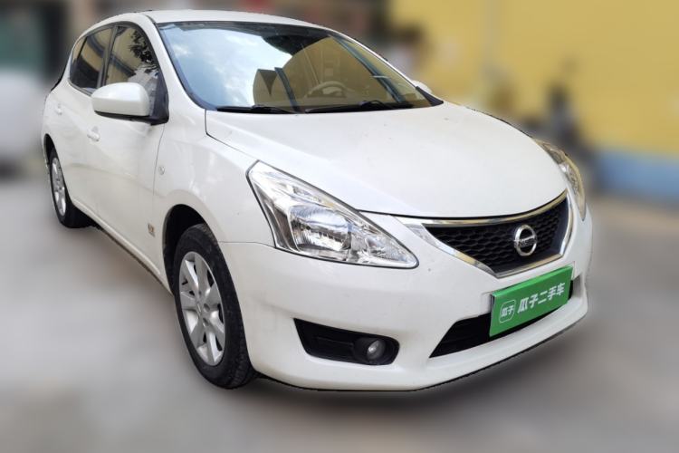 Used Nissan Tiida 2014 1.6L CVT Comfort Model Front Right 45 Deg