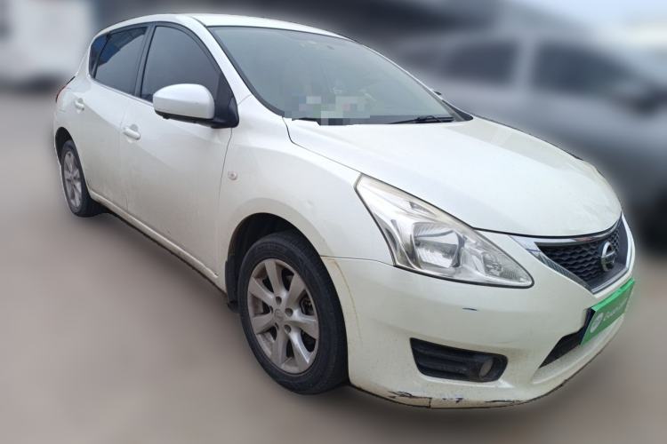Used Nissan Tiida 2014 1.6L CVT Comfort Model Front Right 45 Deg