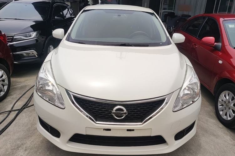 Used Nissan Tiida 2014 1.6L CVT Comfort Model Front