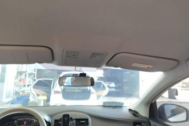 Used Nissan Tiida 2014 1.6L CVT Comfort Model Headliner