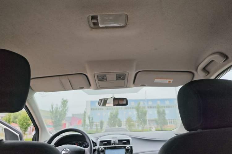 Used Nissan Tiida 2014 1.6L CVT Comfort Model Headliner
