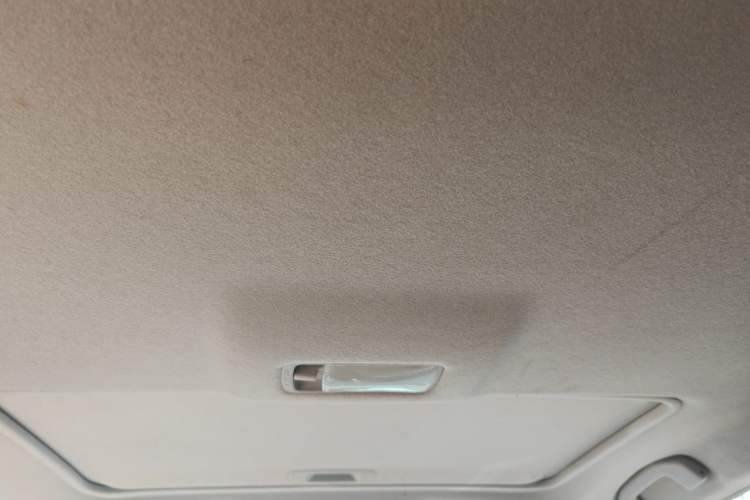 Used Nissan Tiida 2014 1.6L CVT Smart Model Headliner
