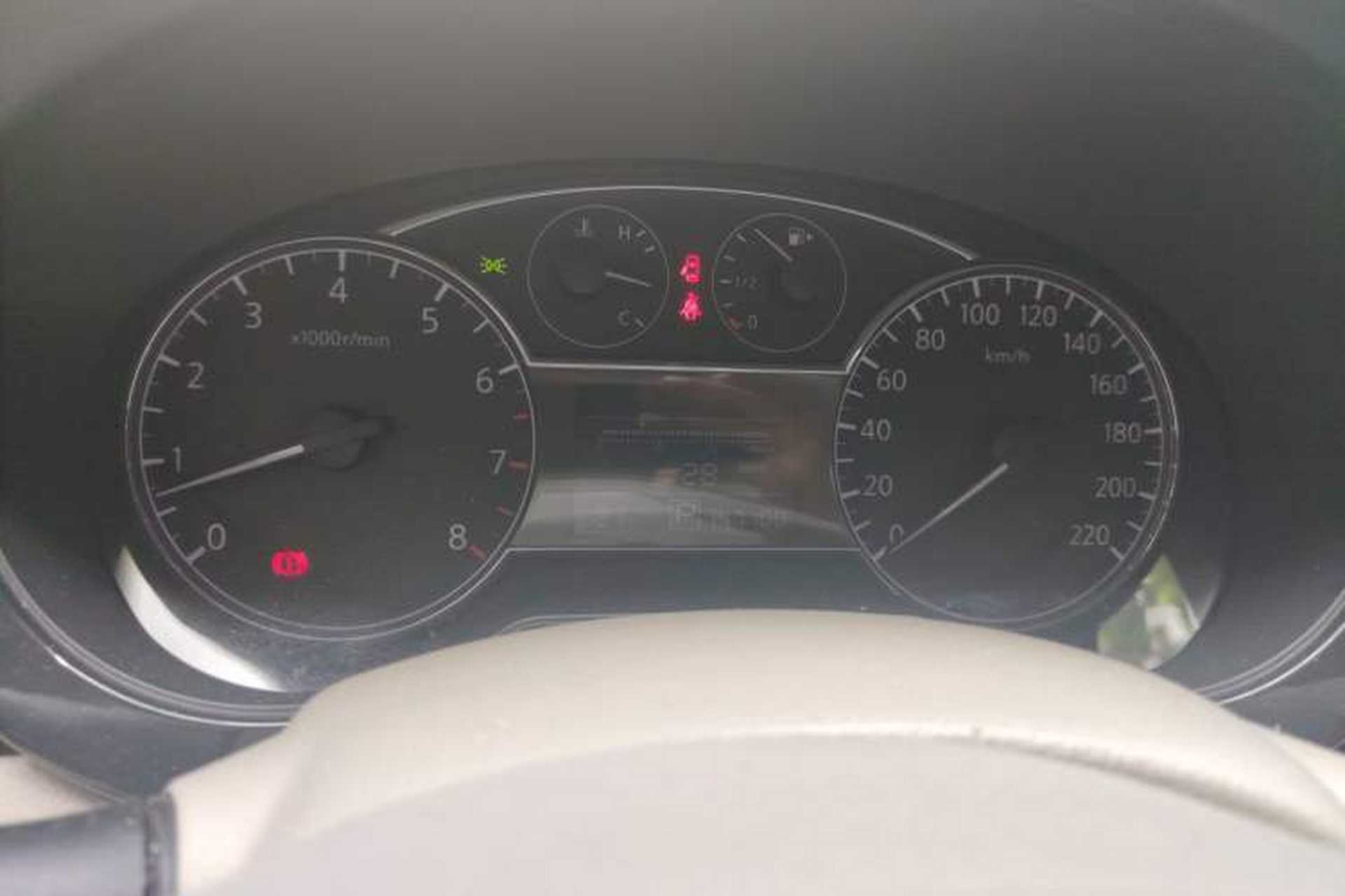 Used Nissan Tiida 2014 1.6L CVT Smart Model Instrument Cluster