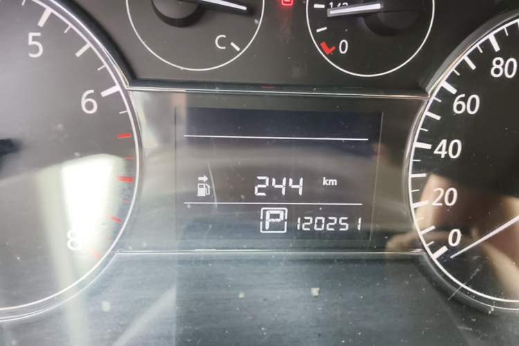 Used Nissan Tiida 2014 1.6L CVT Comfort Model Instrument Cluster