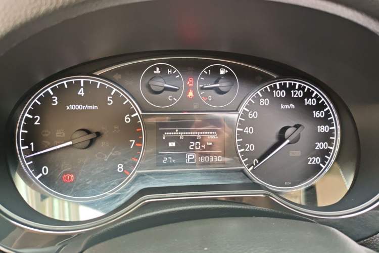 Used Nissan Tiida 2014 1.6L CVT Smart Model Instrument Cluster
