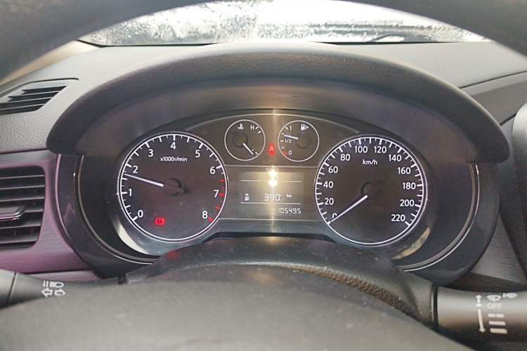 Used Nissan Tiida 2014 1.6L Manual Comfort Model Instrument Cluster