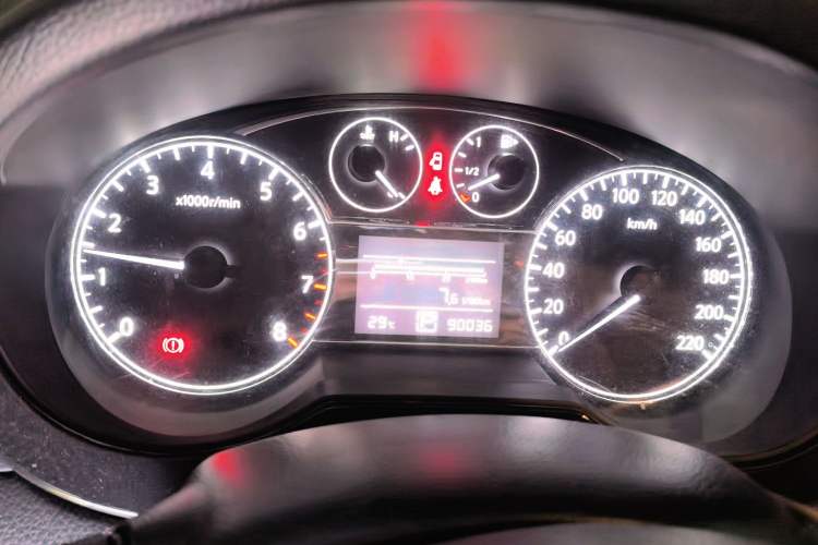Used Nissan Tiida 2014 1.6L CVT Smart Model Instrument Cluster