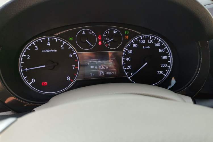 Used Nissan Tiida 2014 1.6L CVT Smart Model Instrument Cluster