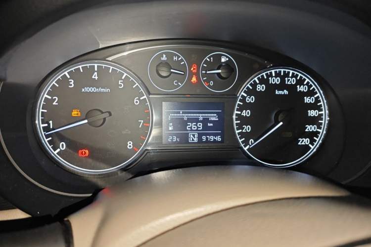 Used Nissan Tiida 2014 1.6L CVT Cool Cafe Edition Instrument Cluster