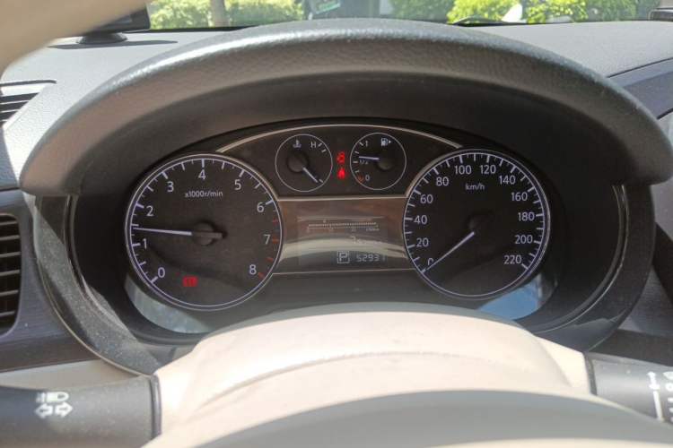 Used Nissan Tiida 2014 1.6L CVT Comfort Model Instrument Cluster
