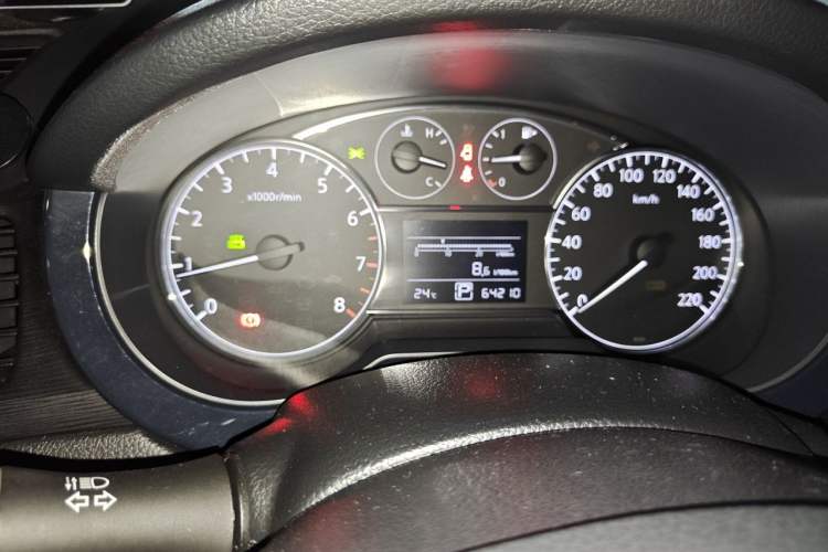 Used Nissan Tiida 2014 1.6L CVT Smart Model Instrument Cluster