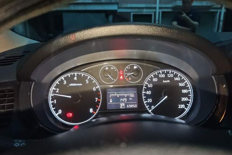 Used Nissan Tiida 2014 1.6L CVT Comfort Model Instrument Cluster
