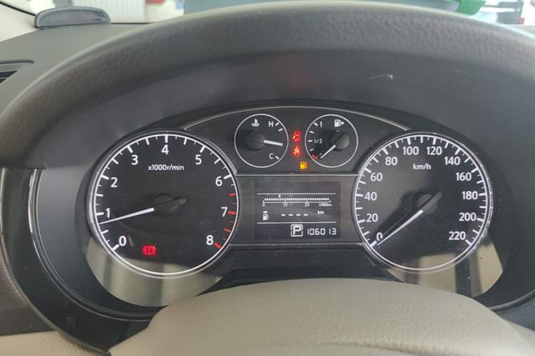 Used Nissan Tiida 2014 1.6L CVT Comfort Model Instrument Cluster