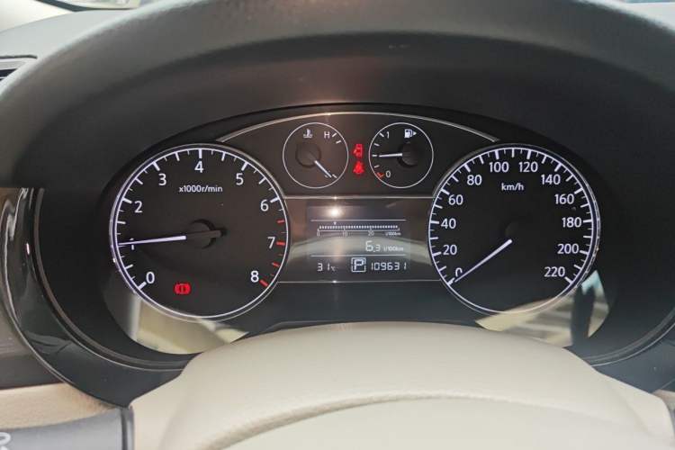 Used Nissan Tiida 2014 1.6L CVT Smart Model Instrument Cluster