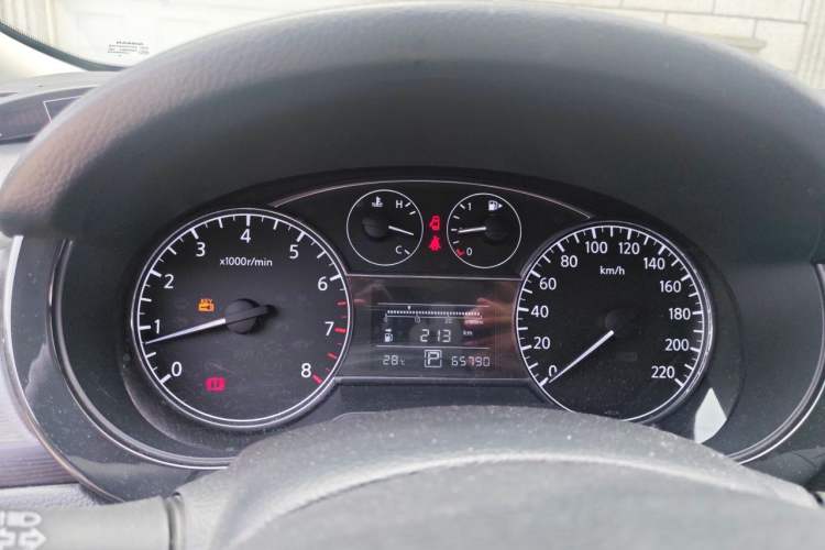 Used Nissan Tiida 2014 1.6L CVT Smart Model Instrument Cluster