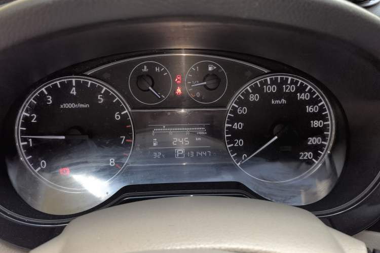 Used Nissan Tiida 2014 1.6L CVT Comfort Model Instrument Cluster