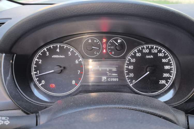 Used Nissan Tiida 2014 1.6L CVT Comfort Model Instrument Cluster