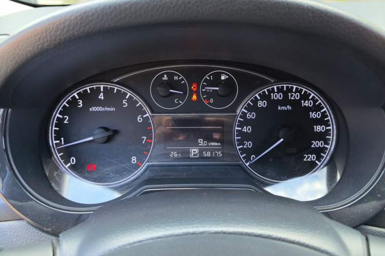 Used Nissan Tiida 2014 1.6L CVT Smart Model Instrument Cluster