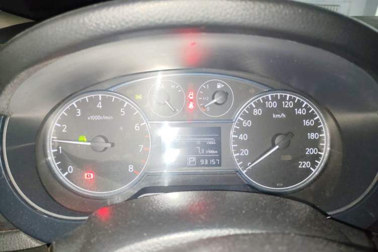 Used Nissan Tiida 2014 1.6L CVT Smart Model Instrument Cluster