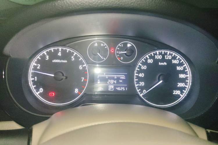 Used Nissan Tiida 2014 1.6L CVT Smart Model Instrument Cluster