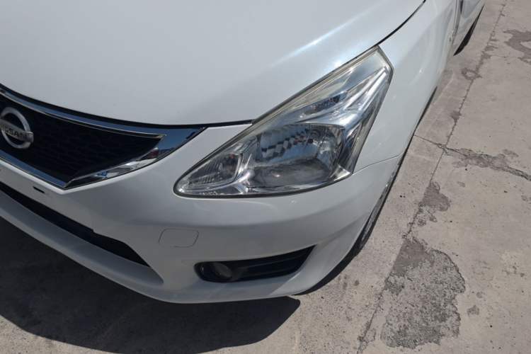 Used Nissan Tiida 2014 1.6L CVT Smart Model Left Front Headlight