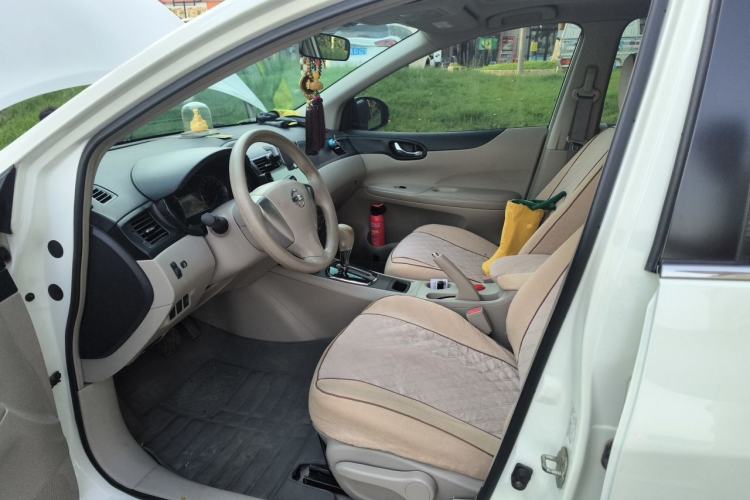 Used Nissan Tiida 2014 1.6L CVT Smart Model Left Front Seat