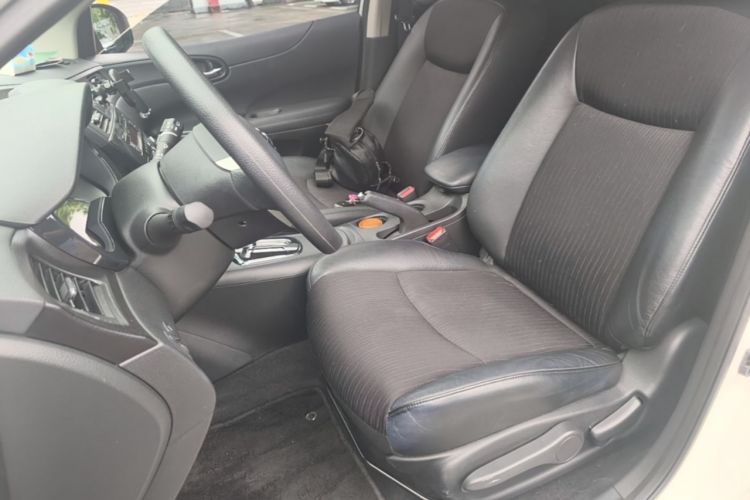 Used Nissan Tiida 2014 1.6L CVT Smart Model Left Front Seat
