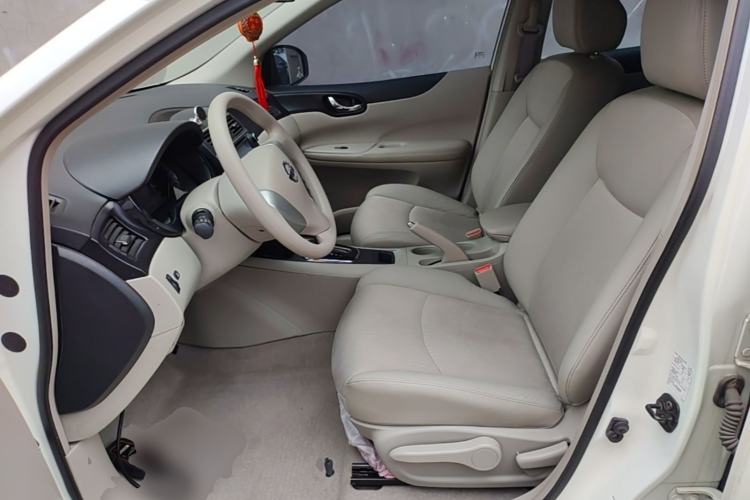 Used Nissan Tiida 2014 1.6L CVT Smart Model Left Front Seat