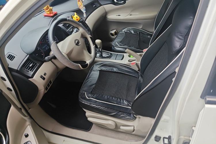 Used Nissan Tiida 2014 1.6L CVT Smart Model Left Front Seat