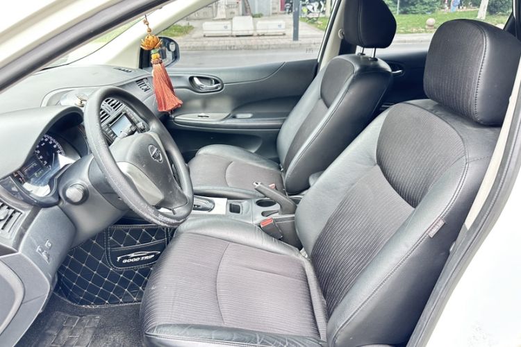 Used Nissan Tiida 2014 1.6L CVT Smart Model Left Front Seat