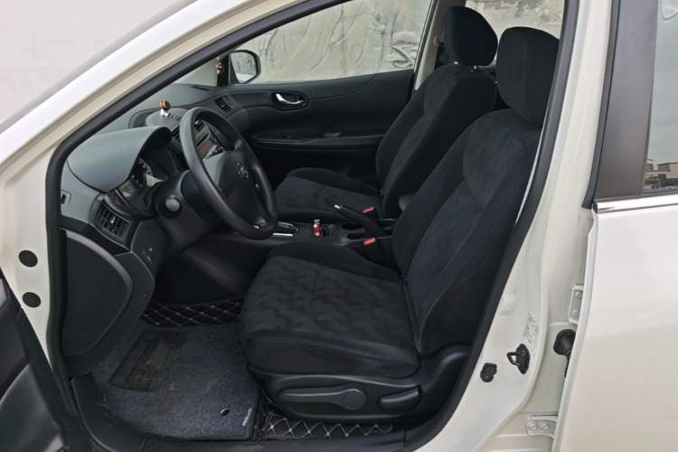 Used Nissan Tiida 2014 1.6L CVT Comfort Model Left Front Seat