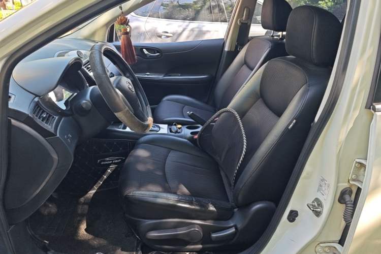 Used Nissan Tiida 2014 1.6L CVT Smart Model Left Front Seat