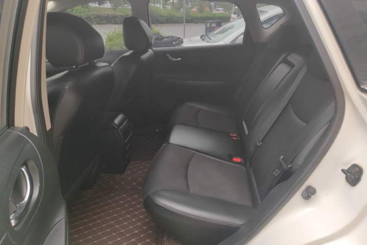 Used Nissan Tiida 2014 1.6L CVT Smart Model Left Rear Seat