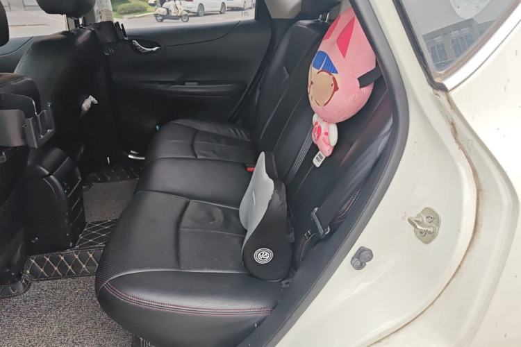 Used Nissan Tiida 2014 1.6L Manual Comfort Model Left Rear Seat