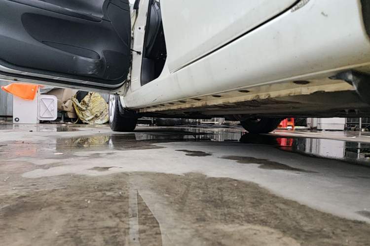 Used Nissan Tiida 2014 1.6L CVT Smart Model Left Side Sill