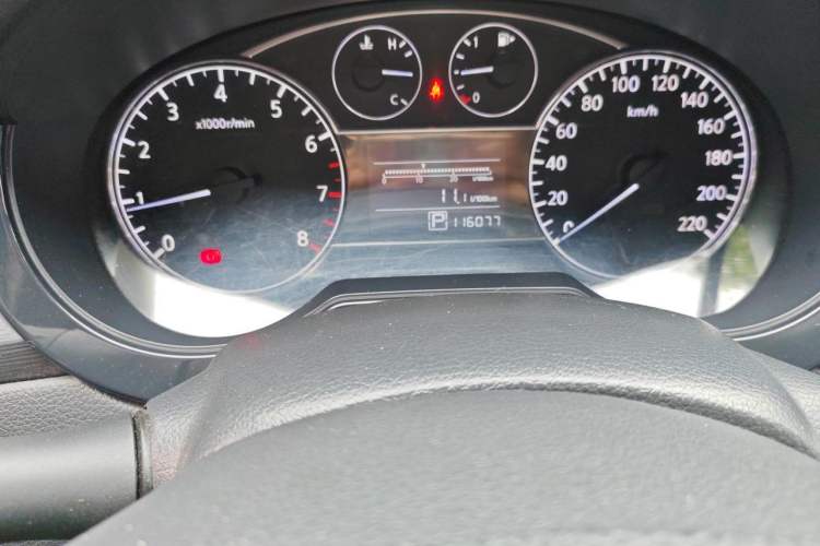 Used Nissan Tiida 2014 1.6L CVT Comfort Model Odometer Close Up