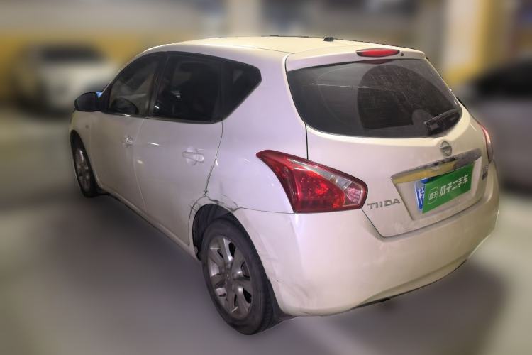 Used Nissan Tiida 2014 1.6L CVT Smart Model Rear Left 45 Deg