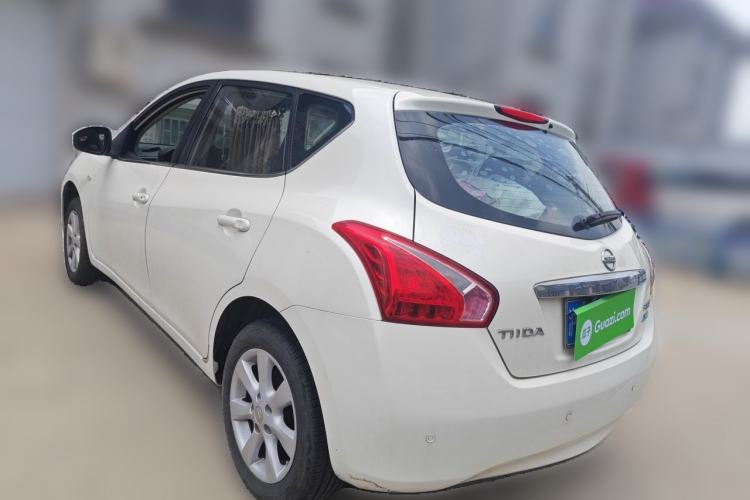 Used Nissan Tiida 2014 1.6L CVT Smart Model Rear Left 45 Deg